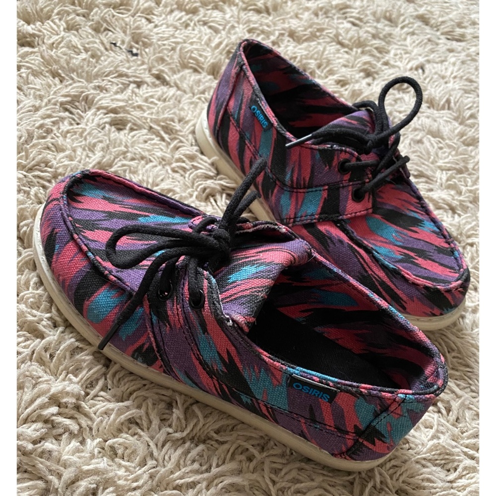 SOLD OSIRIS casual shoe
